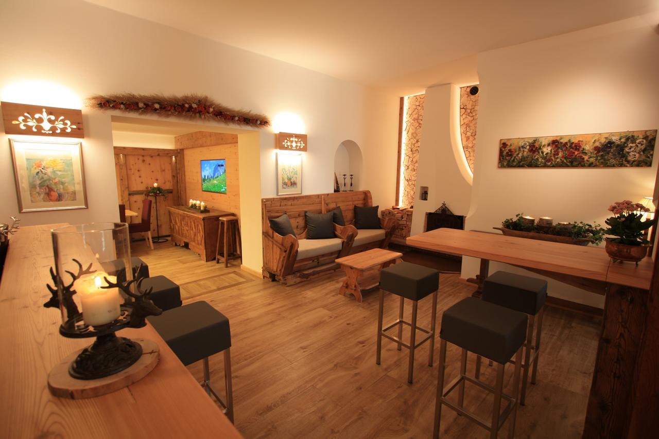Hotel Trieste Cortina dʼAmpezzo Zewnętrze zdjęcie