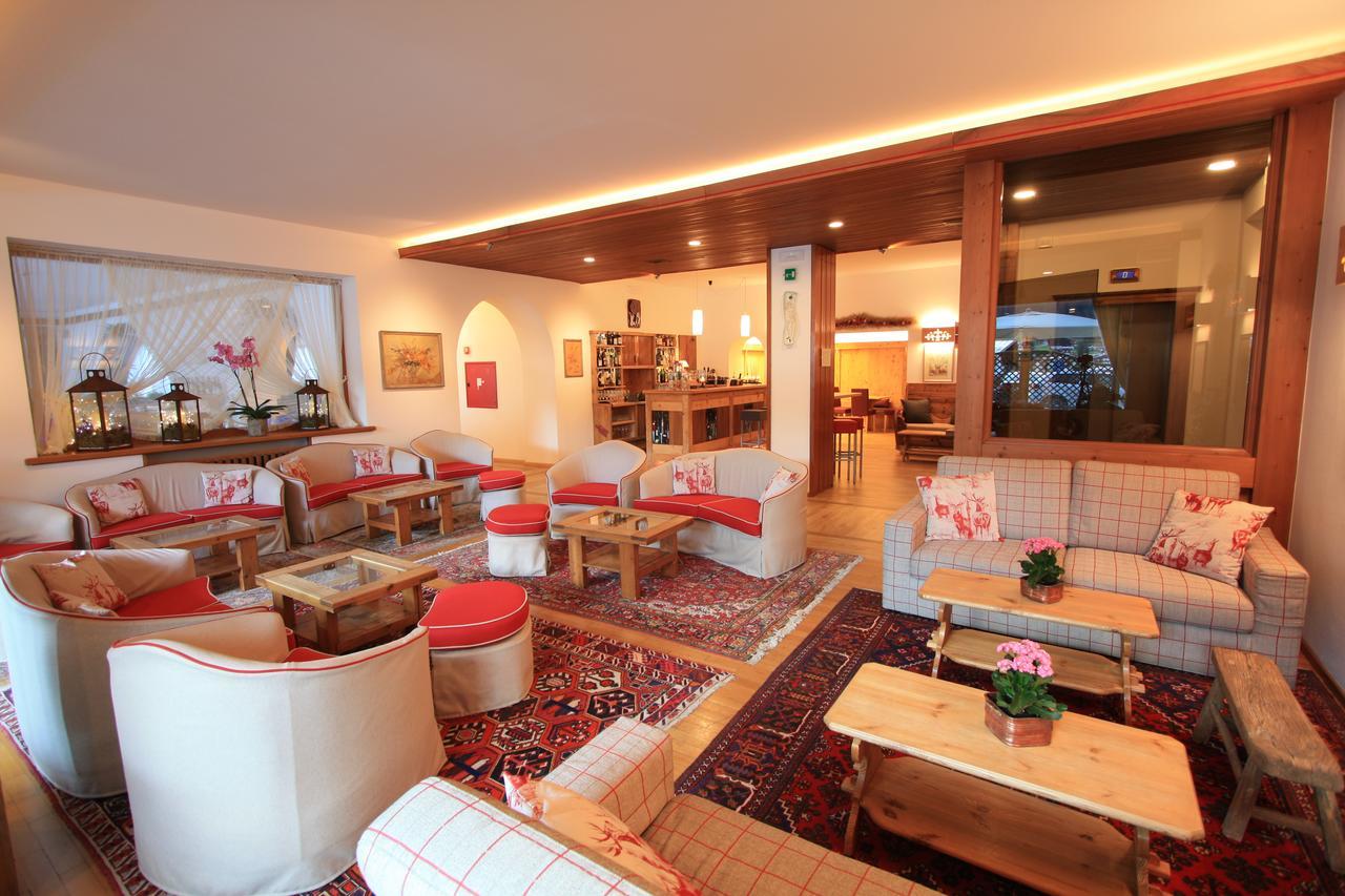 Hotel Trieste Cortina dʼAmpezzo Zewnętrze zdjęcie