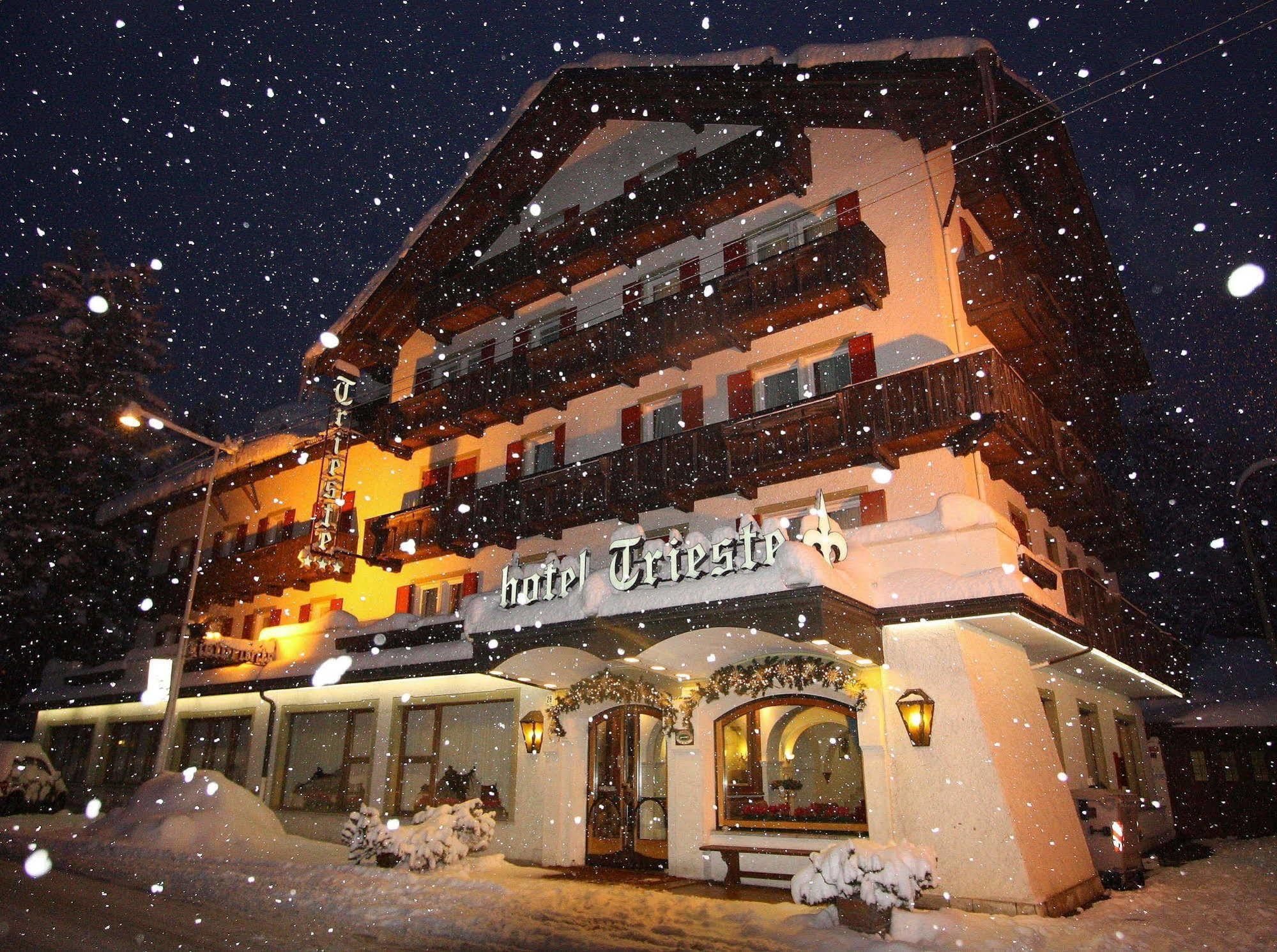 Hotel Trieste Cortina dʼAmpezzo Zewnętrze zdjęcie