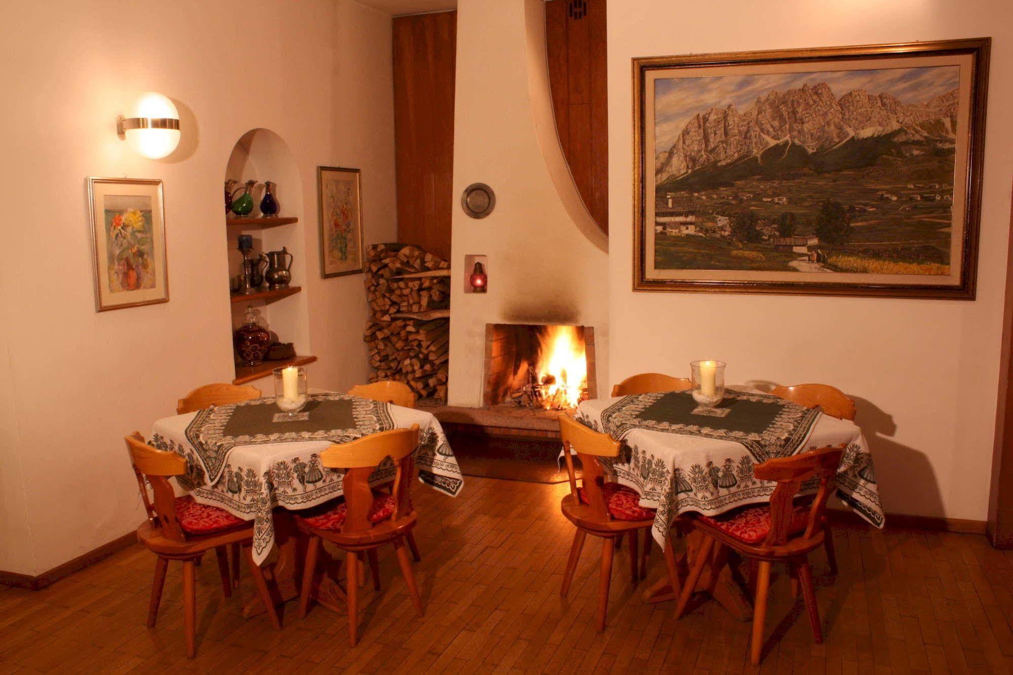 Hotel Trieste Cortina dʼAmpezzo Zewnętrze zdjęcie