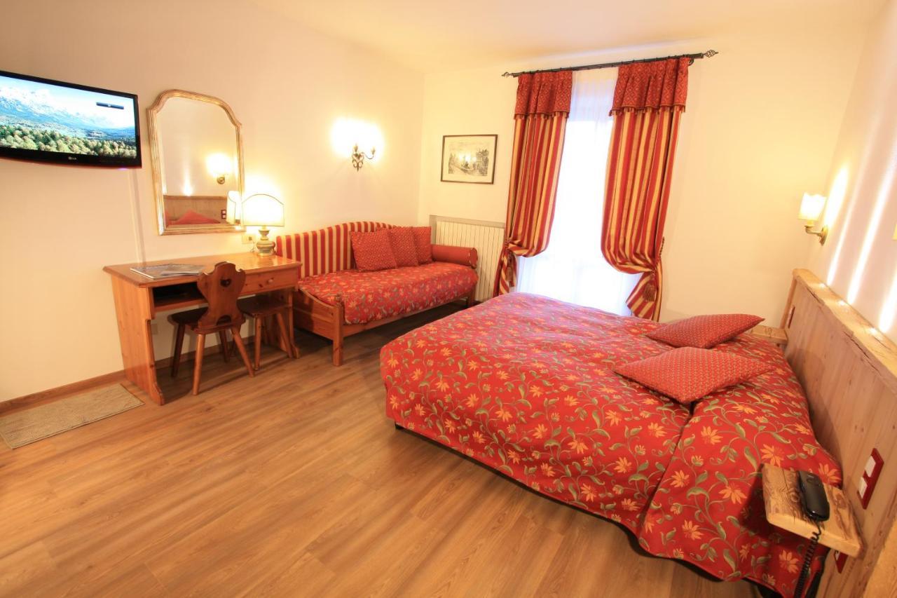 Hotel Trieste Cortina dʼAmpezzo Zewnętrze zdjęcie